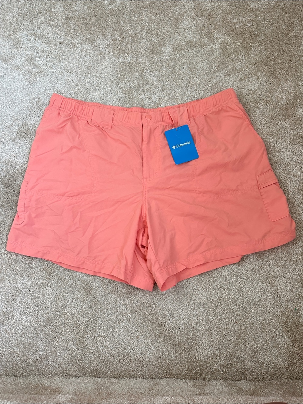 NWT Columbia Sandy River Cargo Shorts Women’s XL Coral 6” Hiking